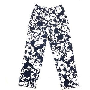 NWOT Talbots navy floral capris 8
